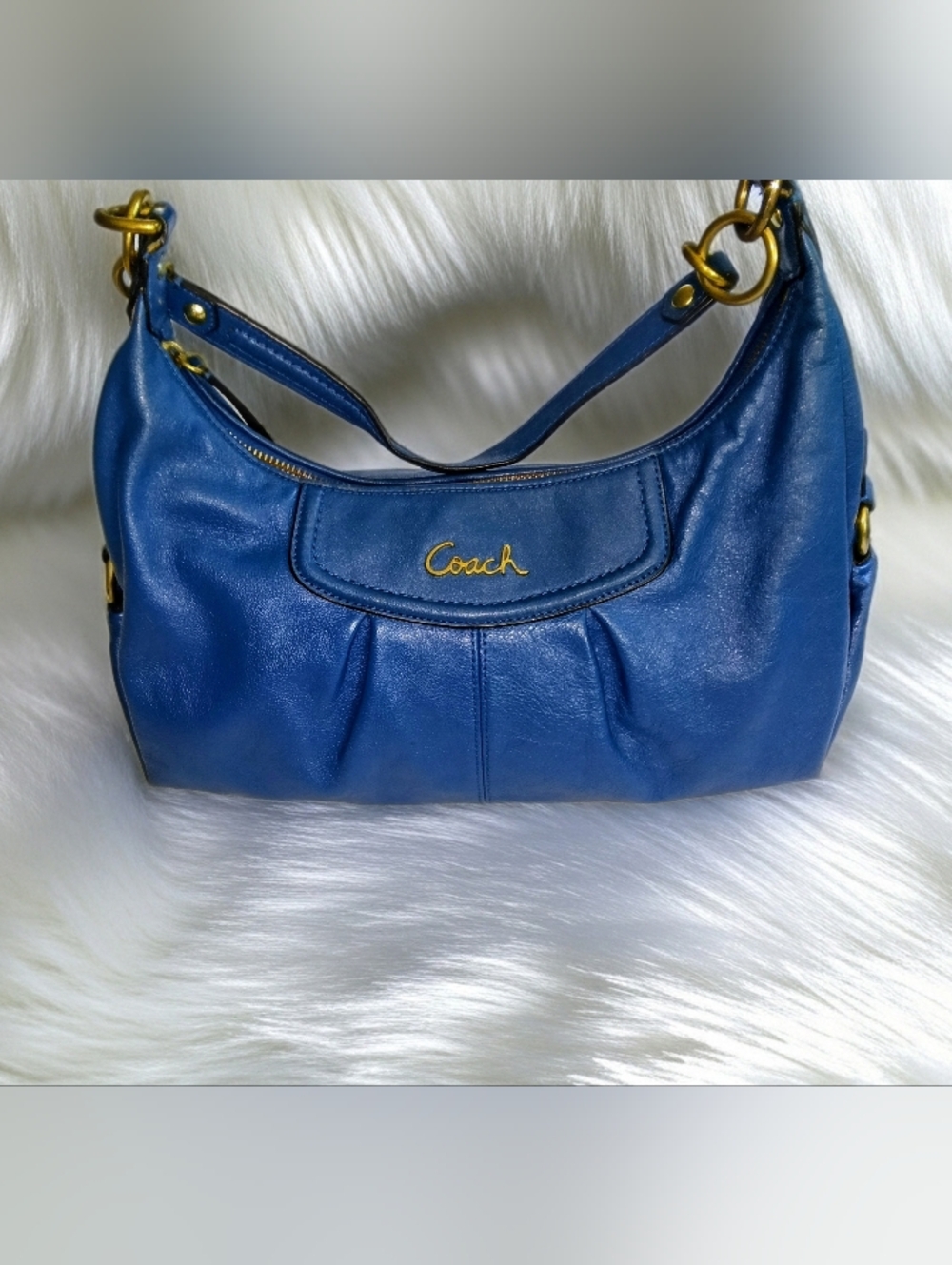 Coach Blue Leather Shoulder Bag with Gold Hardware